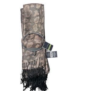 West loop jacquard scarf